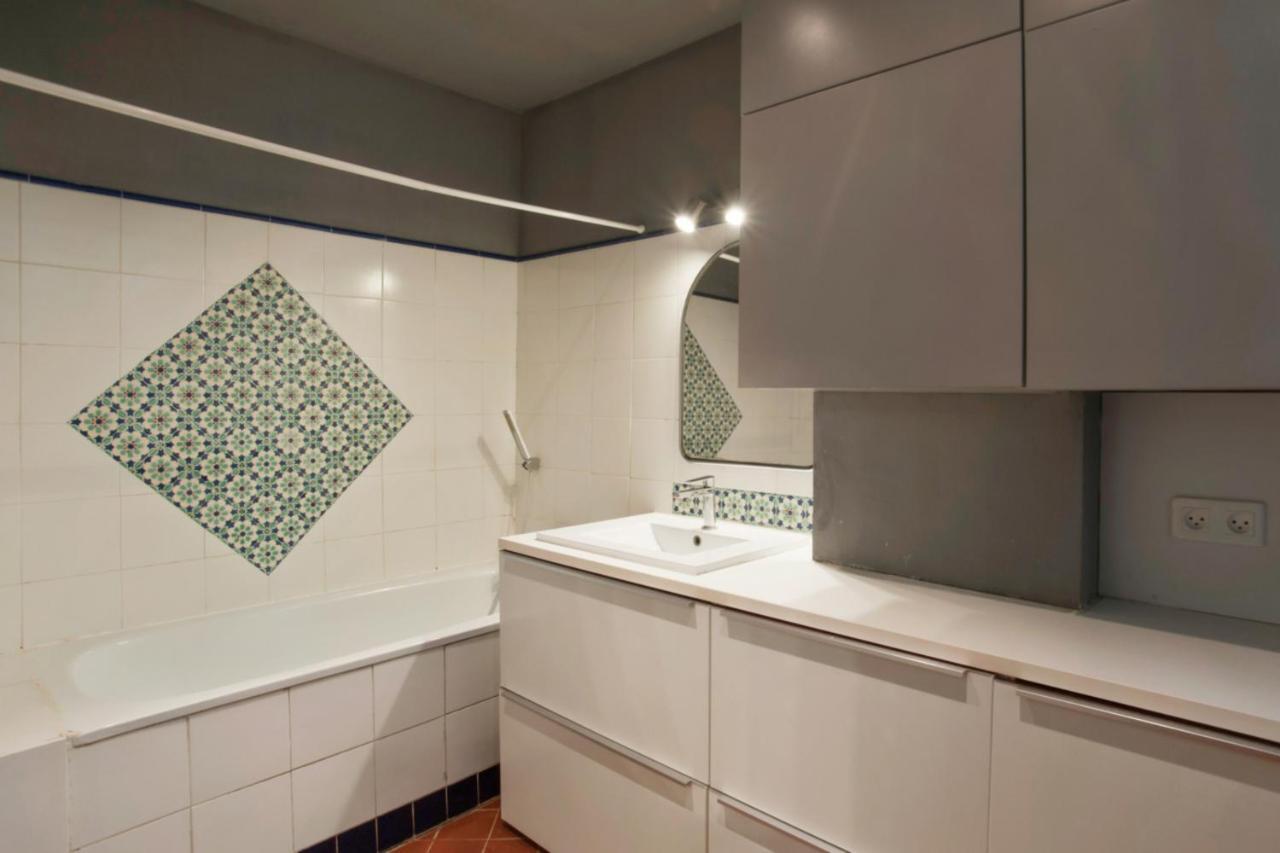 Charming And Large Duplex Flat With Beautiful Terrace In Avignon Apartment Exterior foto